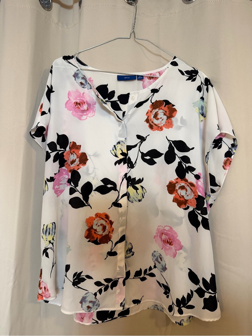 Apt. 9 White Floral Button-Front Blouse with Pink and Orange Blooms